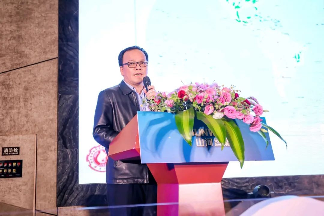 饕餮盛宴！KAIYUN·开云「中国」官方网站智能•建华建材预制桩施工装备与技术交流会隆重召开