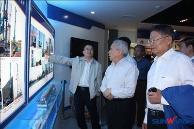 致公党王钦敏一行来KAIYUN·开云「中国」官方网站智能现场调研