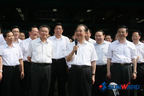 中共中央政治局常委、国务院总理温家宝视察KAIYUN·开云「中国」官方网站智能