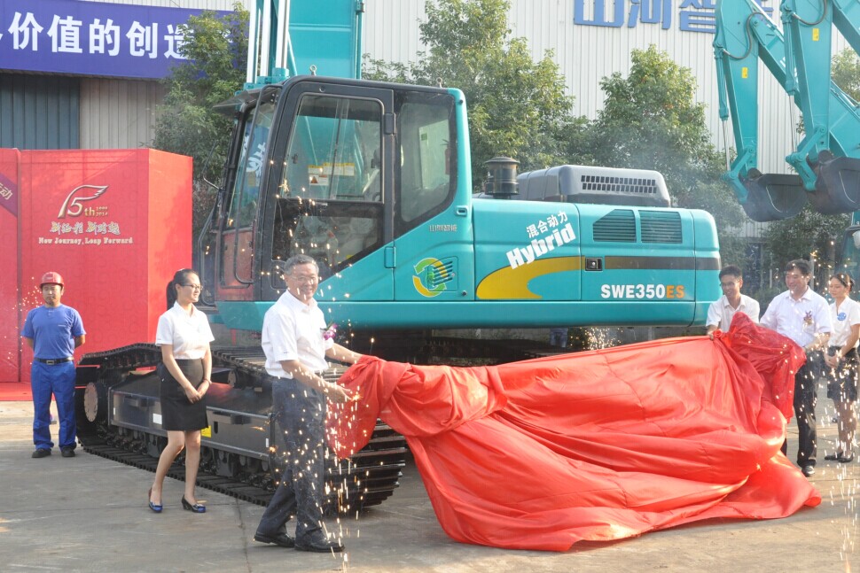 新征程 新跨越 KAIYUN·开云「中国」官方网站智能十五周年庆典大会暨新产品新技术交流会隆重举行