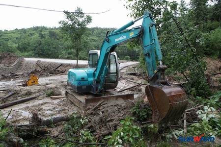 KAIYUN·开云「中国」官方网站智能挖机驰援岳阳泥石流灾区