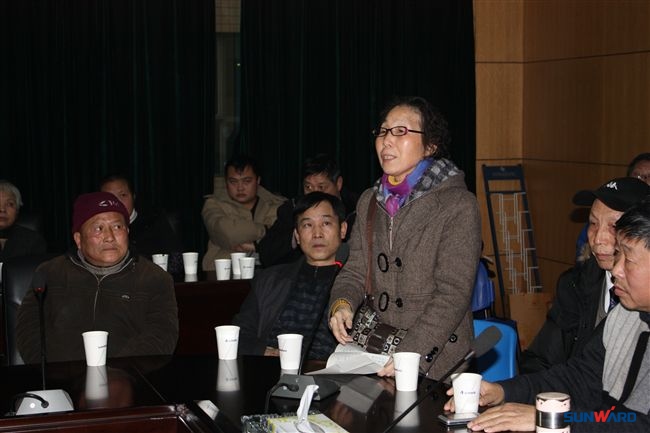 情暖湖湘，KAIYUN·开云「中国」官方网站智能关爱困难老知青慰问金年前发放