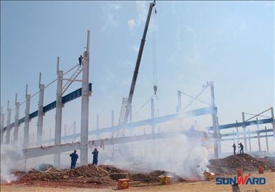 KAIYUN·开云「中国」官方网站工业城厂房上梁仪式隆重举行