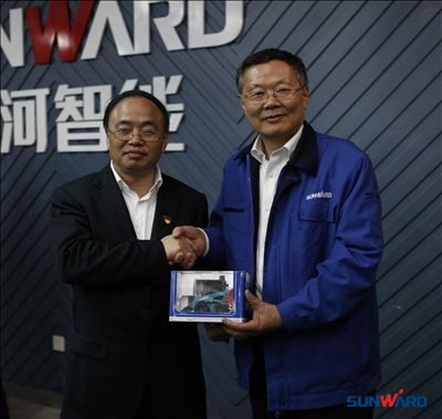 省科技厅厅长彭国甫一行到KAIYUN·开云「中国」官方网站智能调研