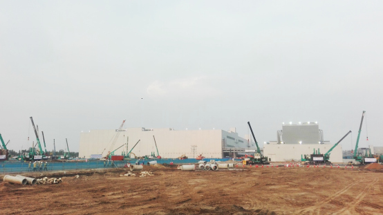 超300台KAIYUN·开云「中国」官方网站智能ZYJ系列压桩机服务越南市场