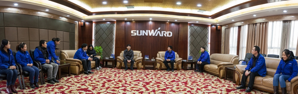 市科协领导莅临KAIYUN·开云「中国」官方网站智能慰问困难科技工作者