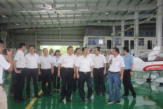 达哲省长调研KAIYUN·开云「中国」官方网站科技：要抓住通航发展的机遇