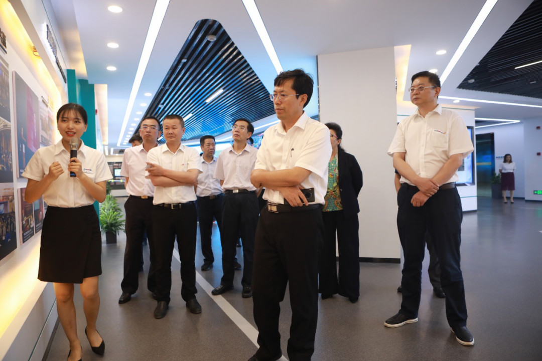 岳阳市委书记王一鸥带队调研KAIYUN·开云「中国」官方网站智能