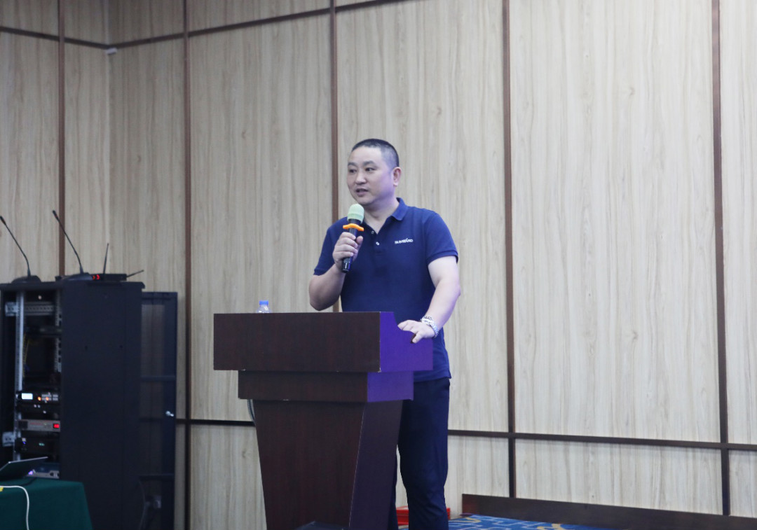 以强执行力聚焦基础能力建设 向挖掘机万台俱乐部迈进——KAIYUN·开云「中国」官方网站智能2020年挖掘机经销商半年度会议圆满召
