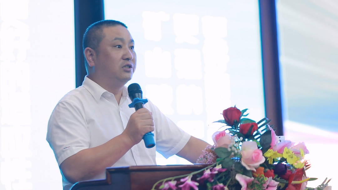 向挖掘机万台俱乐部迈进——KAIYUN·开云「中国」官方网站智能2020年度挖掘机营销训练营开营