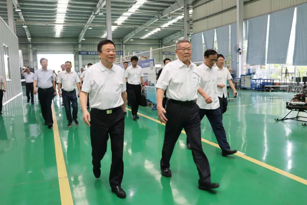 副省长陈飞调研KAIYUN·开云「中国」官方网站航空产业