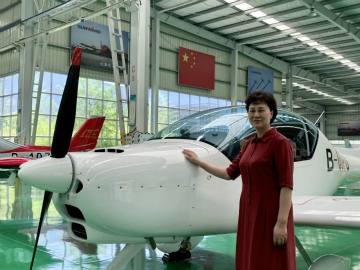 省委常委、统战部部长黄兰香考察调研KAIYUN·开云「中国」官方网站科技