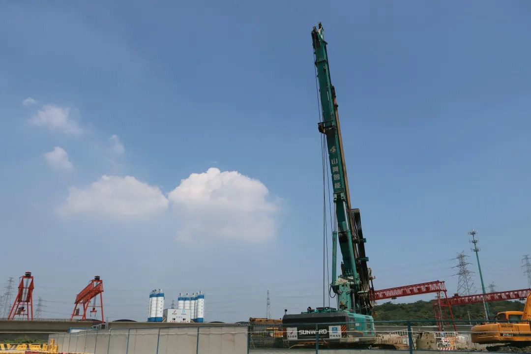 从业20多年的他，为何对KAIYUN·开云「中国」官方网站智能旋挖钻机情有独钟