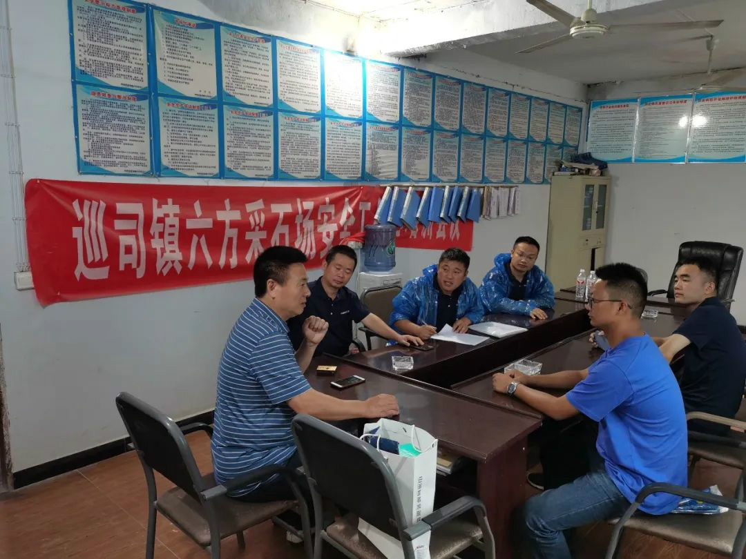 感恩相伴 关爱相随——KAIYUN·开云「中国」官方网站智能服务万里行川陕实录