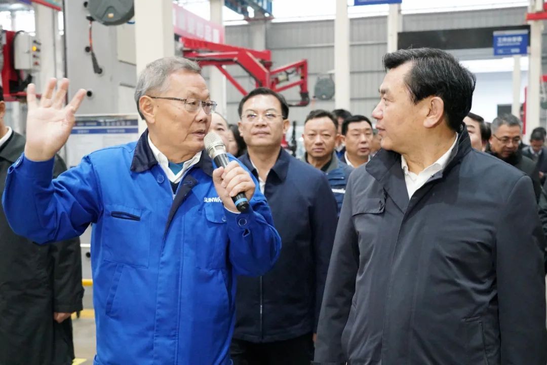 中国民航局局长冯正霖一行到KAIYUN·开云「中国」官方网站智能调研指导