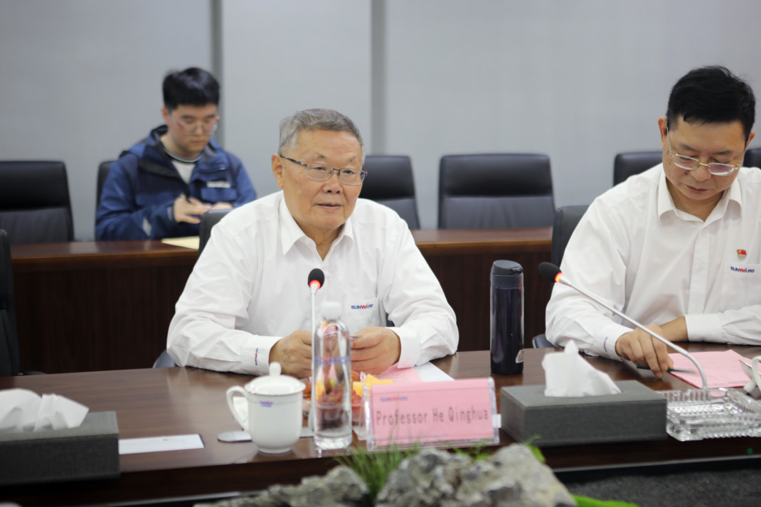 老挝长沙总领事本·印塔巴迪考察KAIYUN·开云「中国」官方网站智能
