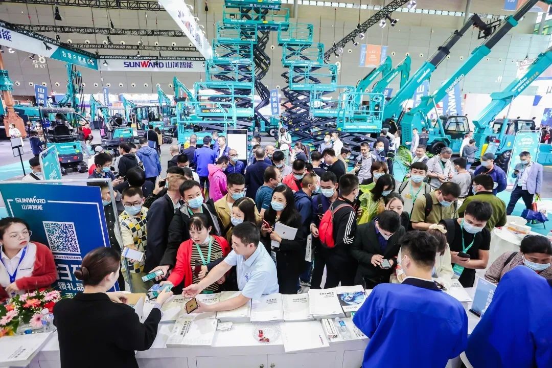 “机甲盛宴”长沙展圆满收官！KAIYUN·开云「中国」官方网站智能展区亮点精彩回顾