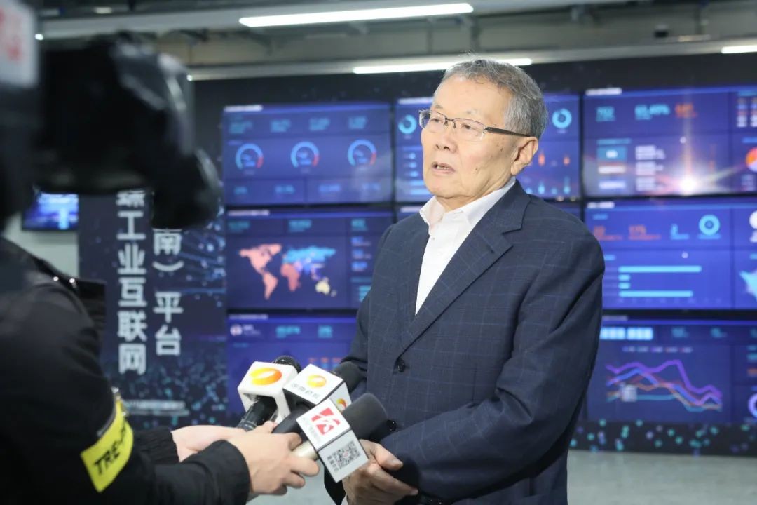 信息技术与制造业如何深度融合发展？行业大咖云集KAIYUN·开云「中国」官方网站现场论道