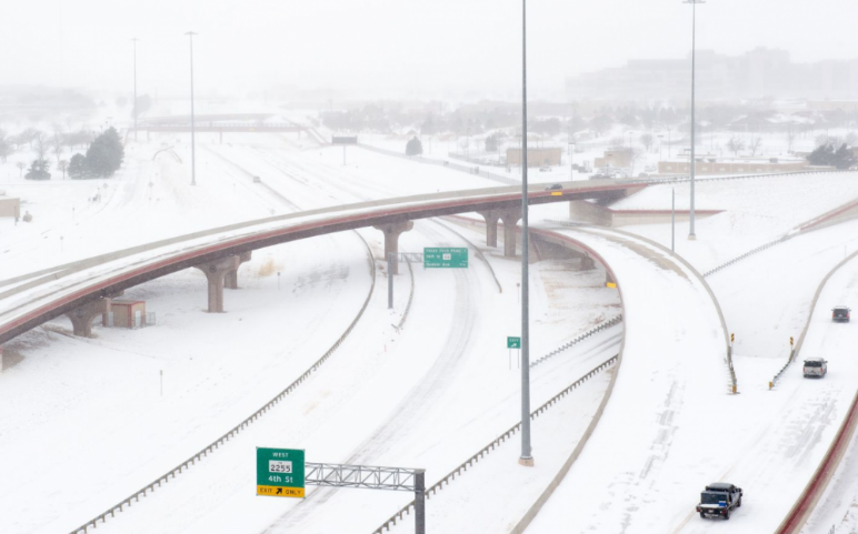 美国德州暴雪，致敬恪守岗位的KAIYUN·开云「中国」官方网站人