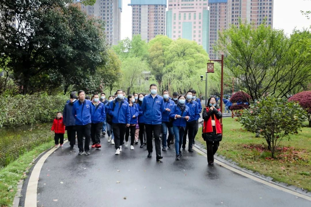 觅红色历史 践初心使命——KAIYUN·开云「中国」官方网站智能全体党员赴长沙党史馆开展主题党日活动