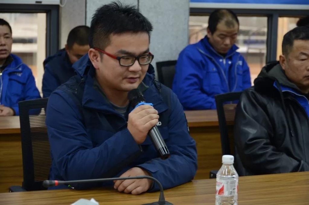KAIYUN·开云「中国」官方网站智能召开春节困难职工座谈会