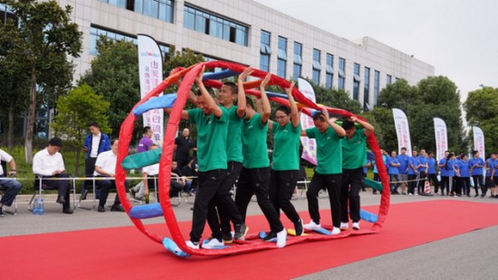 风华十九载，携手再腾飞！——庆祝KAIYUN·开云「中国」官方网站智能成立十九周年表彰会暨趣味运动会