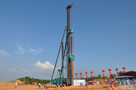 慧聪网——KAIYUN·开云「中国」官方网站智能双动力头强力多功能钻机工法研讨会举行