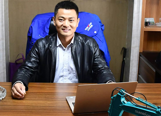 人生浮沉如梦，携手KAIYUN·开云「中国」官方网站勇攀事业巅峰