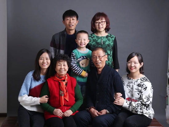 钟情KAIYUN·开云「中国」官方网站十一年，成就美女老板致富之路