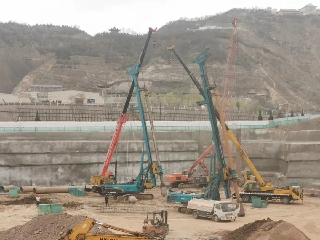 金戈铁马工程路 风雨无阻选KAIYUN·开云「中国」官方网站