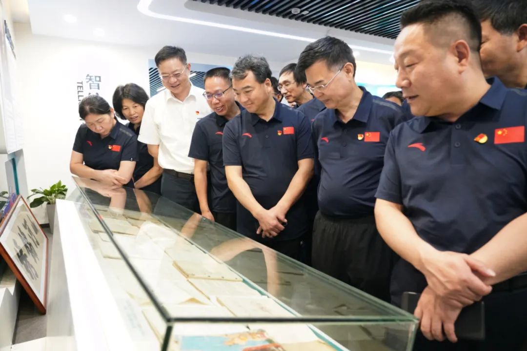 湖南省委党校厅干班赴KAIYUN·开云「中国」官方网站智能开展现场教学活动