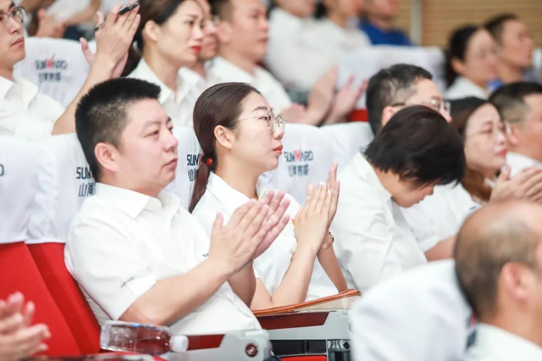 KAIYUN·开云「中国」官方网站智能党委集中收看庆祝中国共产党成立100周年大会现场直播