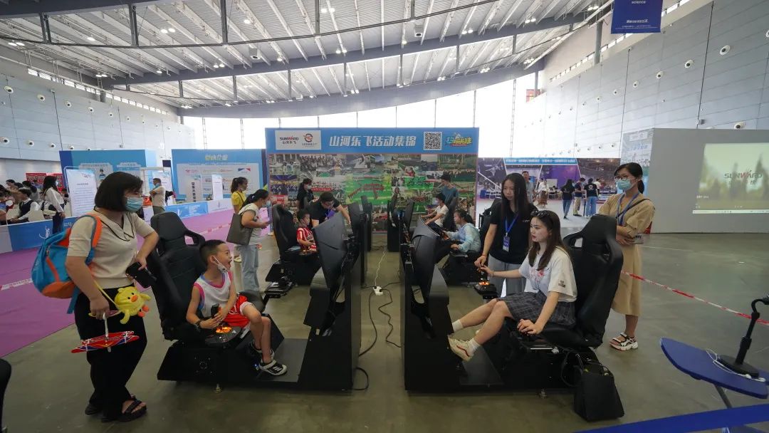 明星产品受追捧，KAIYUN·开云「中国」官方网站航空携多款产品精彩亮相2021年湖南航展