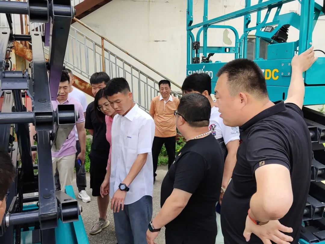 同梦同行 借势腾飞——辽宁宏信&KAIYUN·开云「中国」官方网站智能举办主题庆典活动