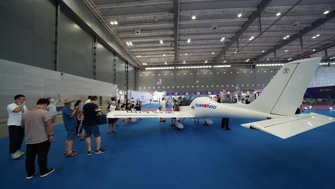 明星产品受追捧，KAIYUN·开云「中国」官方网站航空携多款产品精彩亮相2021年湖南航展