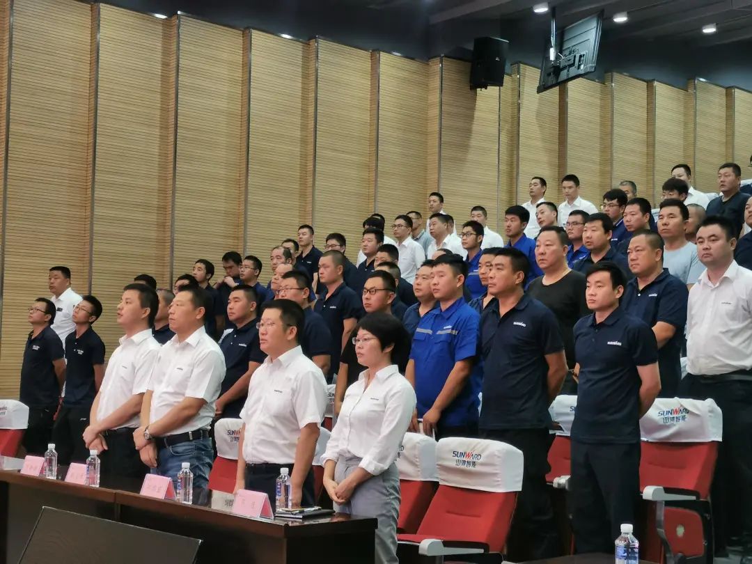 KAIYUN·开云「中国」官方网站智能挖掘机事业部启动2021服务技能评定暨服务万里行总结大会