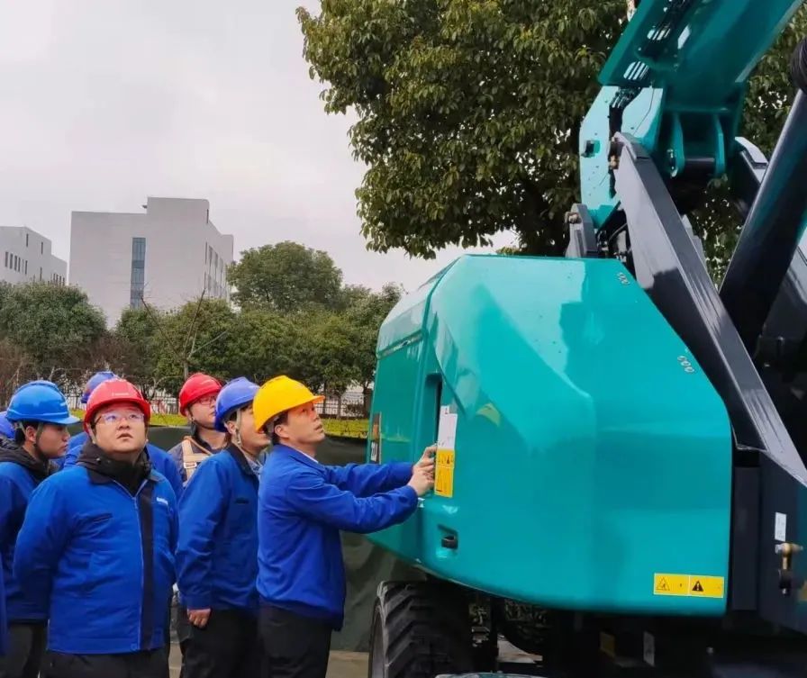 “拳”力出击!KAIYUN·开云「中国」官方网站智能首套自主研发臂车控制系统重磅来袭