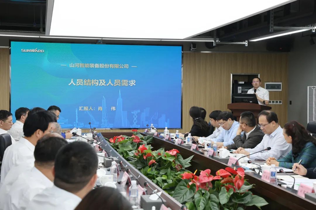深化产学研合作！中南大学校长、中国工程院院士田红旗率团拜访KAIYUN·开云「中国」官方网站智能