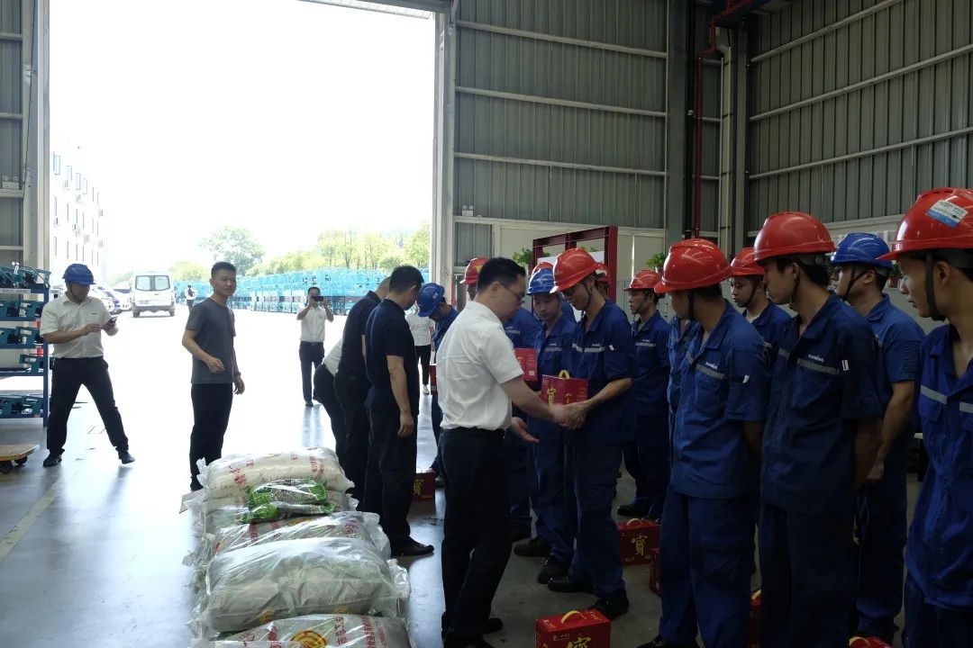 长沙市总工会慰问KAIYUN·开云「中国」官方网站智能一线员工