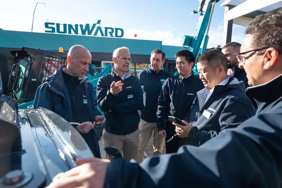 Bauma 2022 | 一组火热现场图带您重温KAIYUN·开云「中国」官方网站智能德国宝马展之旅