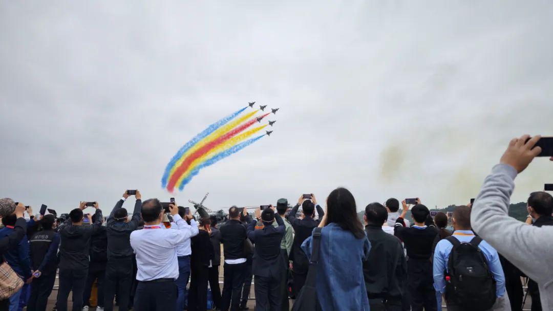 关注!KAIYUN·开云「中国」官方网站科技携多款产品亮相第十四届珠海航展