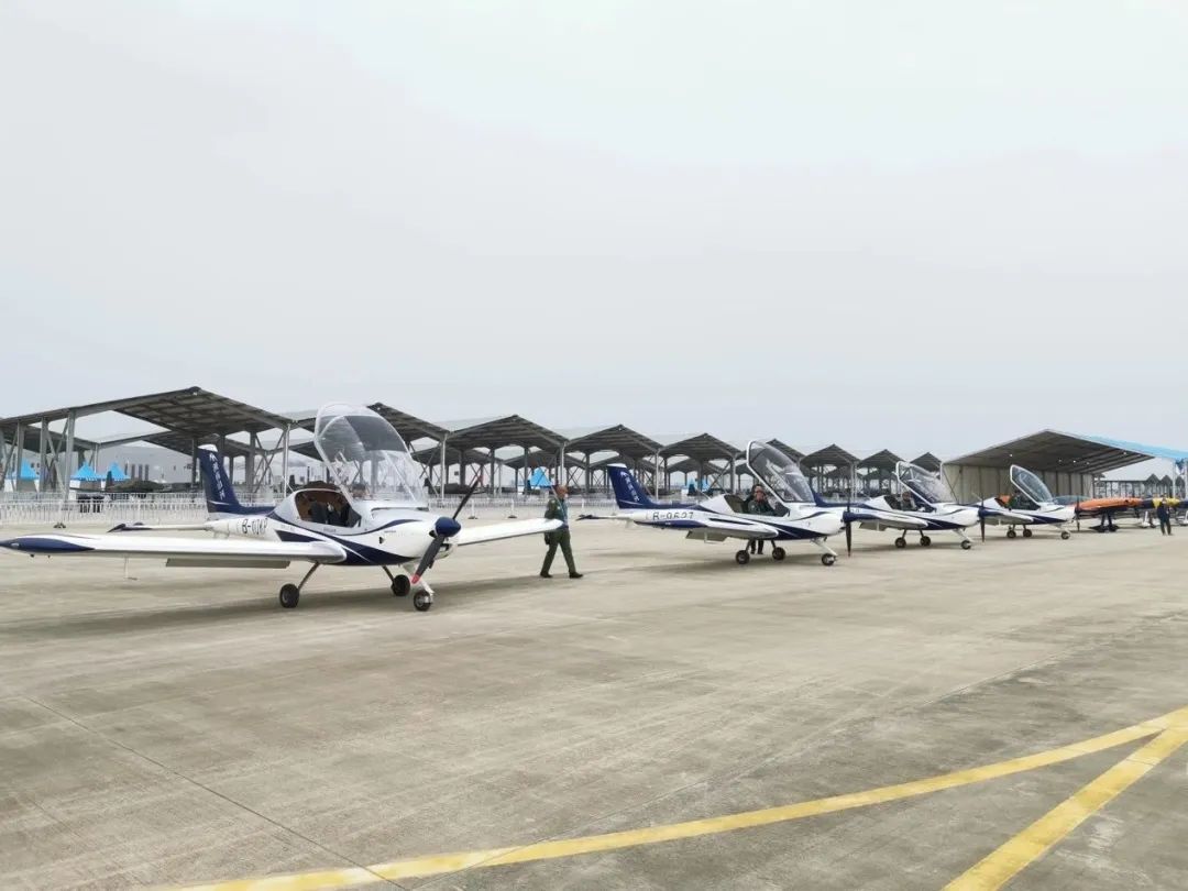 逆势飞翔！KAIYUN·开云「中国」官方网站航空携手合作伙伴亮相2022南昌飞行大会