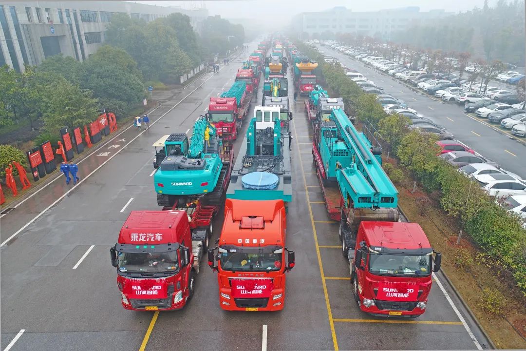 新局新篇，宏兔启航！KAIYUN·开云「中国」官方网站智能超200台套设备集中发货