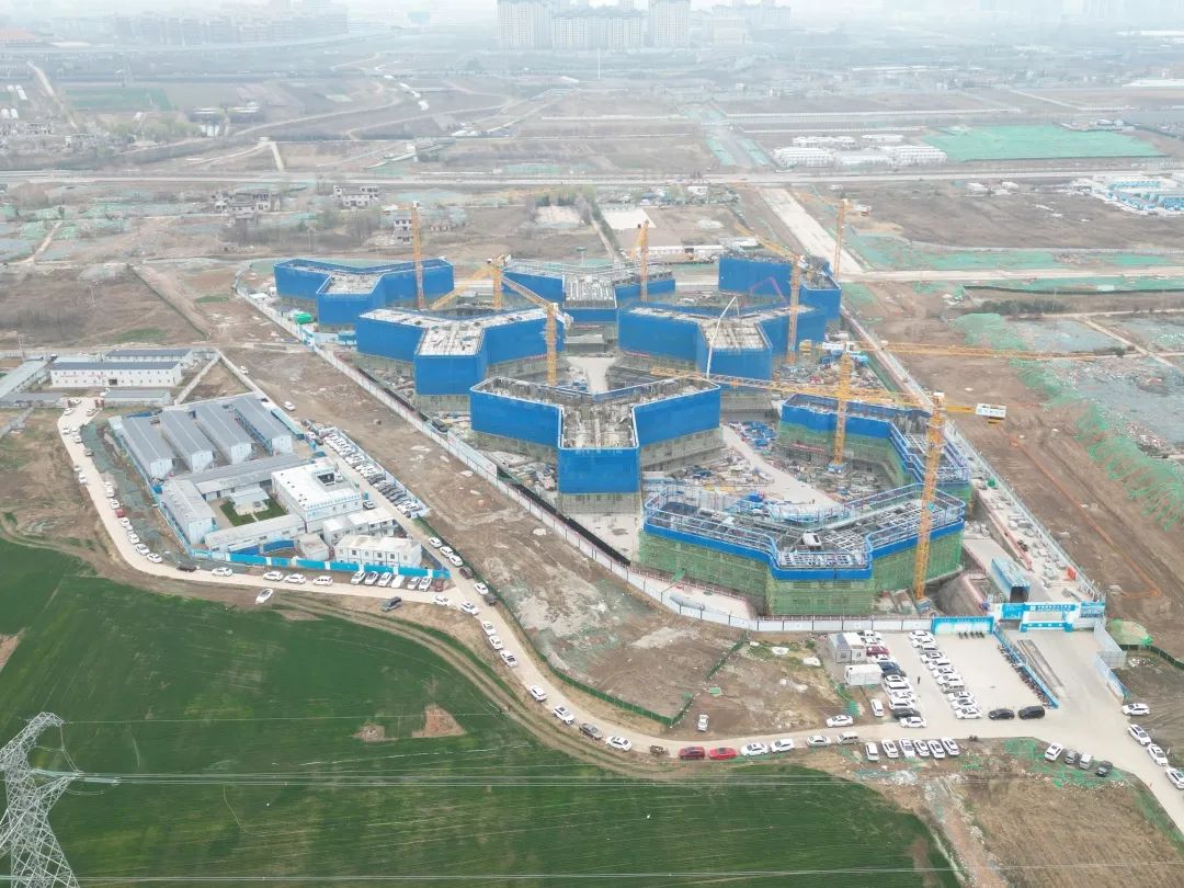 兴盛西北！KAIYUN·开云「中国」官方网站江麓建筑起重机械助建西安都市经济圈