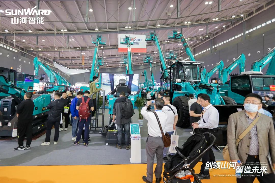 2023 CICEE | KAIYUN·开云「中国」官方网站智能亮相2023长沙国际工程机械展!智能化、电动化产品站C位