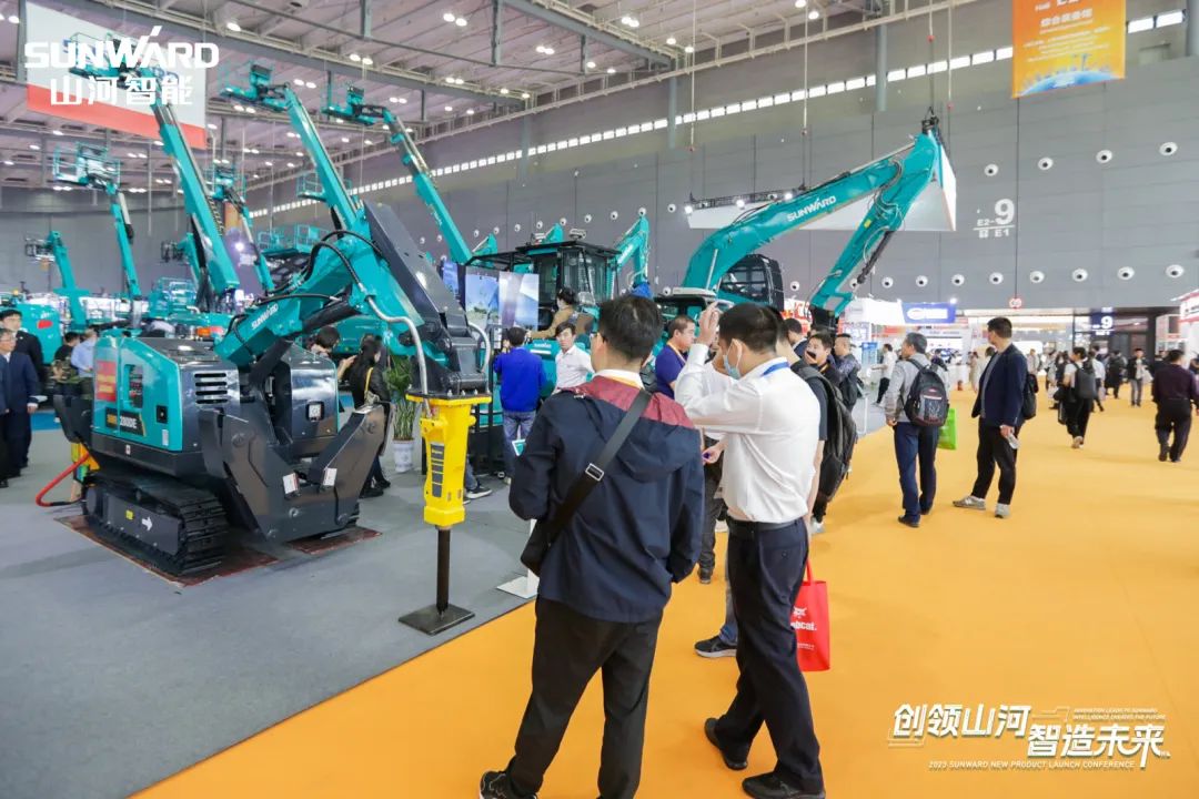 闪耀2023 CICEE！看KAIYUN·开云「中国」官方网站智能“明星产品”有多“炫”