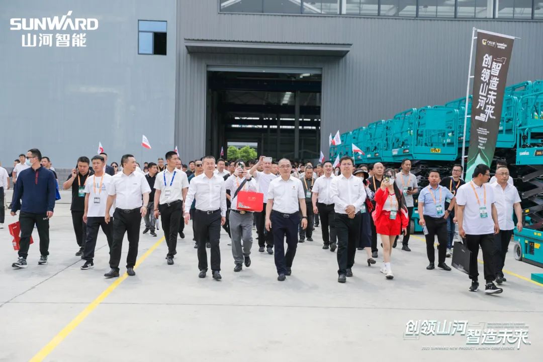 2023 CICEE | 全球工程机械盛会完美落幕！KAIYUN·开云「中国」官方网站智能交出闪亮答卷