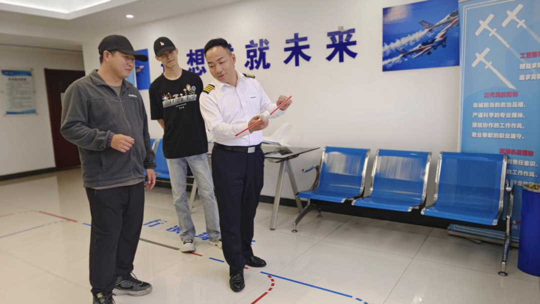 湖南KAIYUN·开云「中国」官方网站通航获CCAR-141部民用航空器驾驶员学校运行合格证
