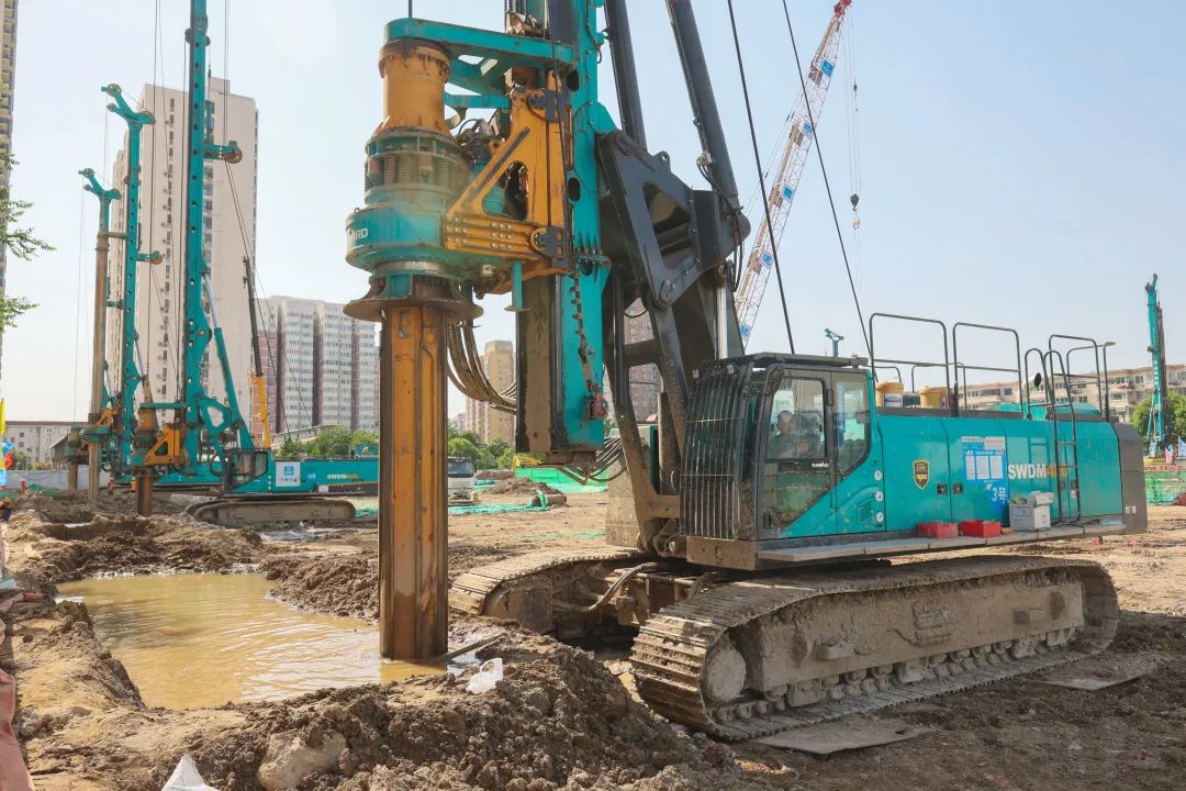 闪耀首都！KAIYUN·开云「中国」官方网站智能旋挖钻机集群助力民生工程