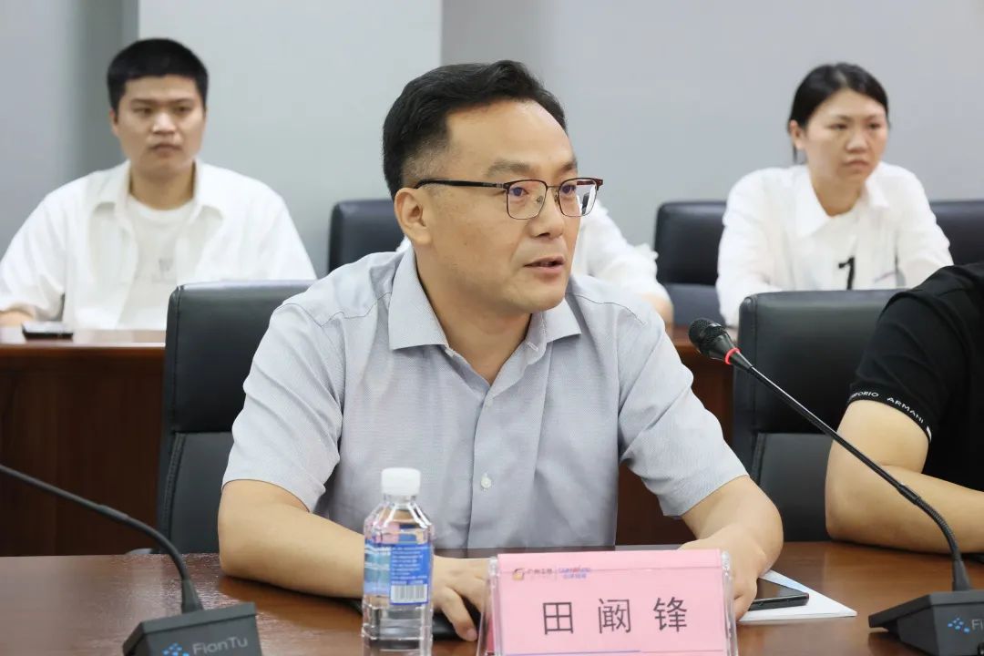 携手开启绿色转型之路！KAIYUN·开云「中国」官方网站智能&南京盖百氏增程式电动旋挖钻机签约仪式成功举办